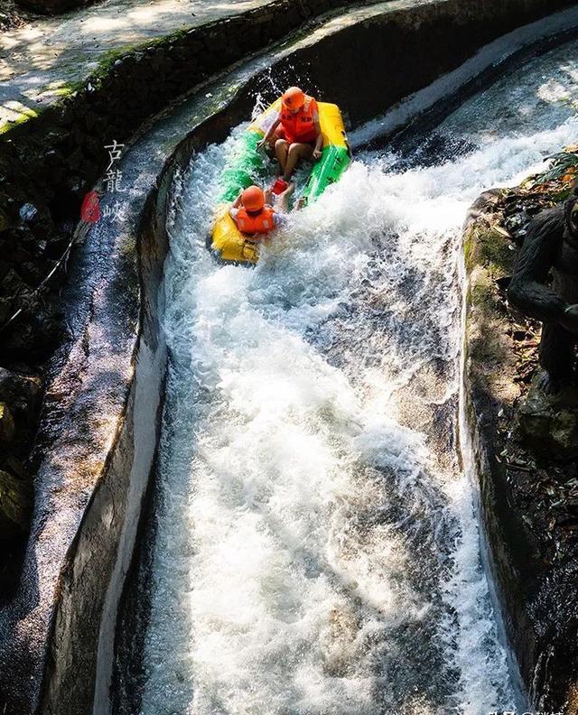 包含世界漂流锦标赛,水流惊险刺激引人入胜的词条 包含世界漂流锦标赛,水流惊险刺激引人入胜的词条