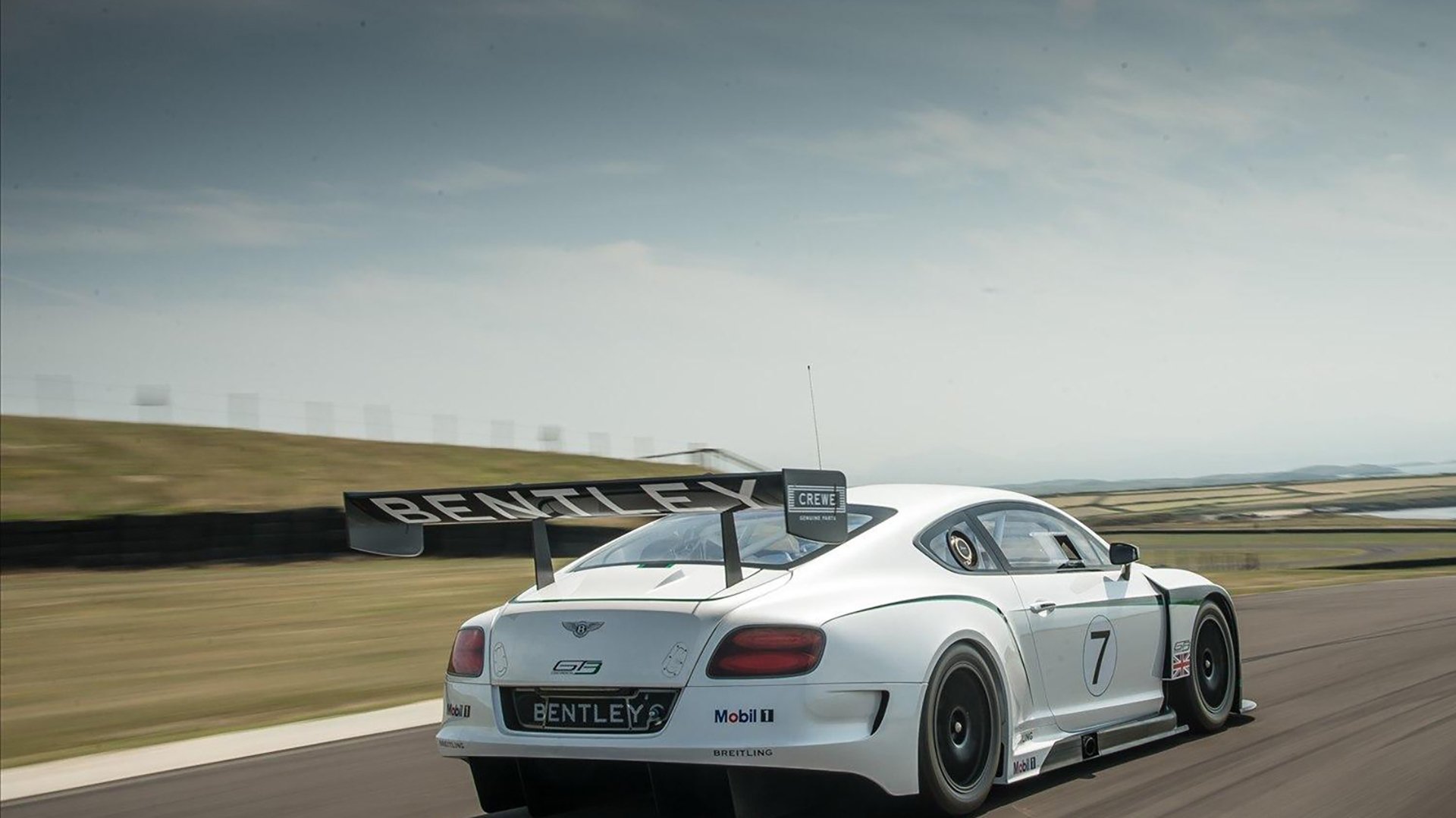 库里：用“精准”改变战术，开启“外线新时代”！，库里准不准