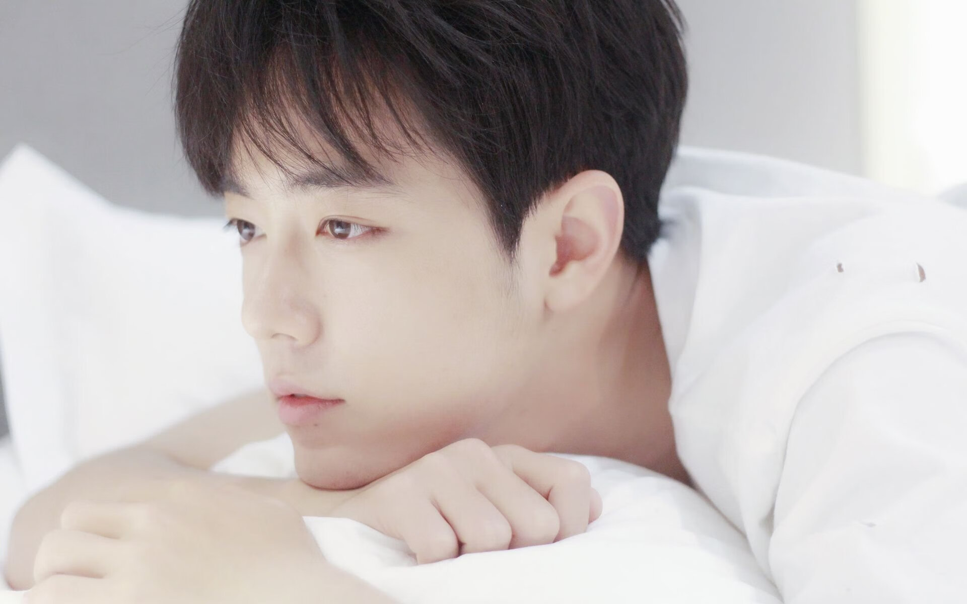 游戏直播平台社会责任:内容审核与未成年人保护,游戏直播的风险