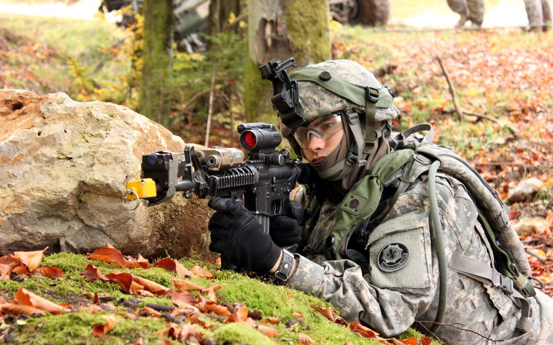 悬念不断：剩余比赛阶段的夺冠之争，比赛悬念是什么意思