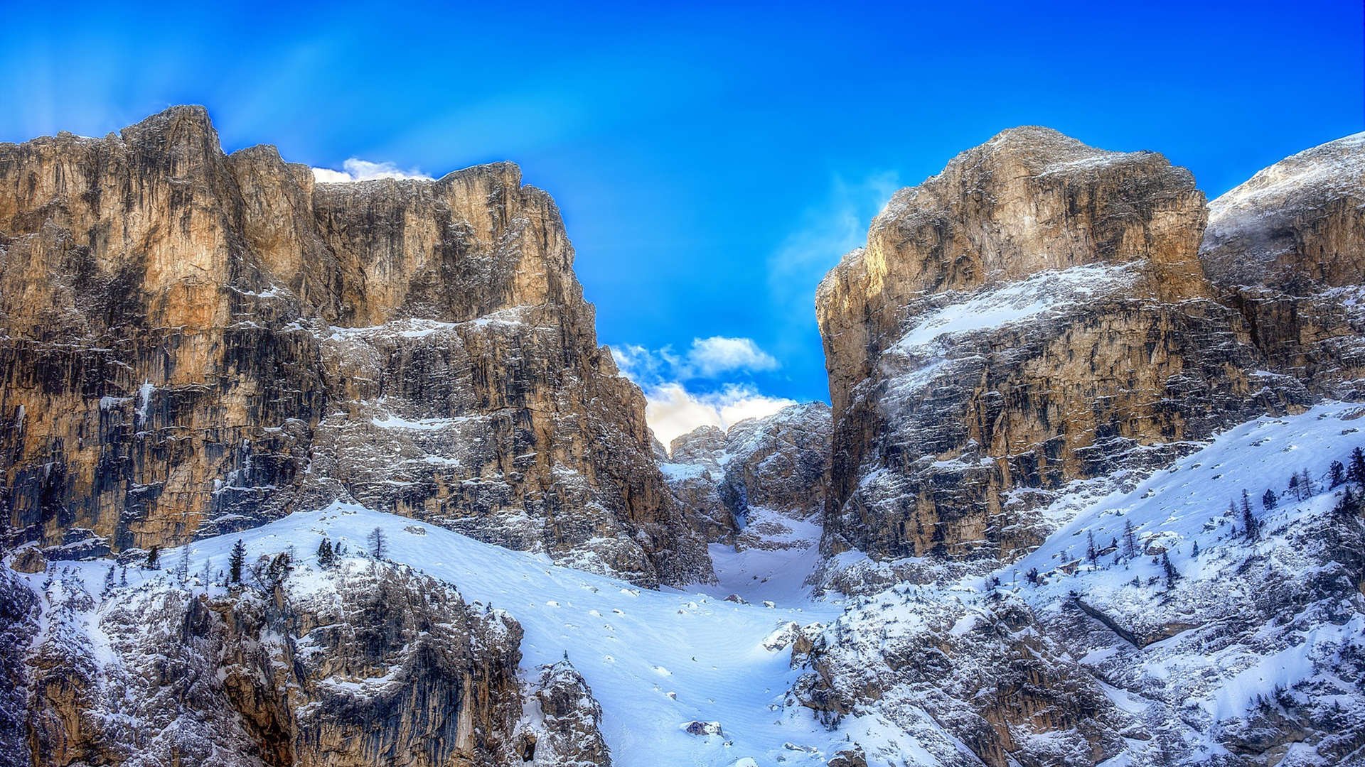 上海绿地申花连续三轮不胜,逐渐掉队,上海绿地申花主场叫什么