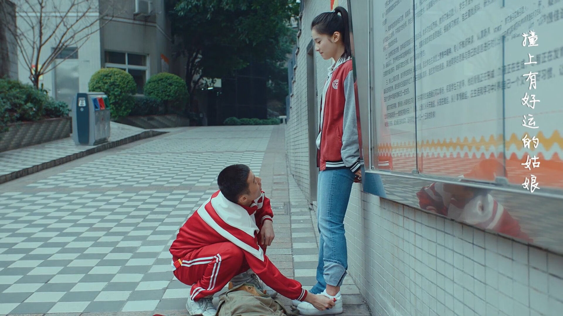 爱游戏官方-世界田径接力赛，中国女子4x100米闯进决赛，中国女子田径4_100接力