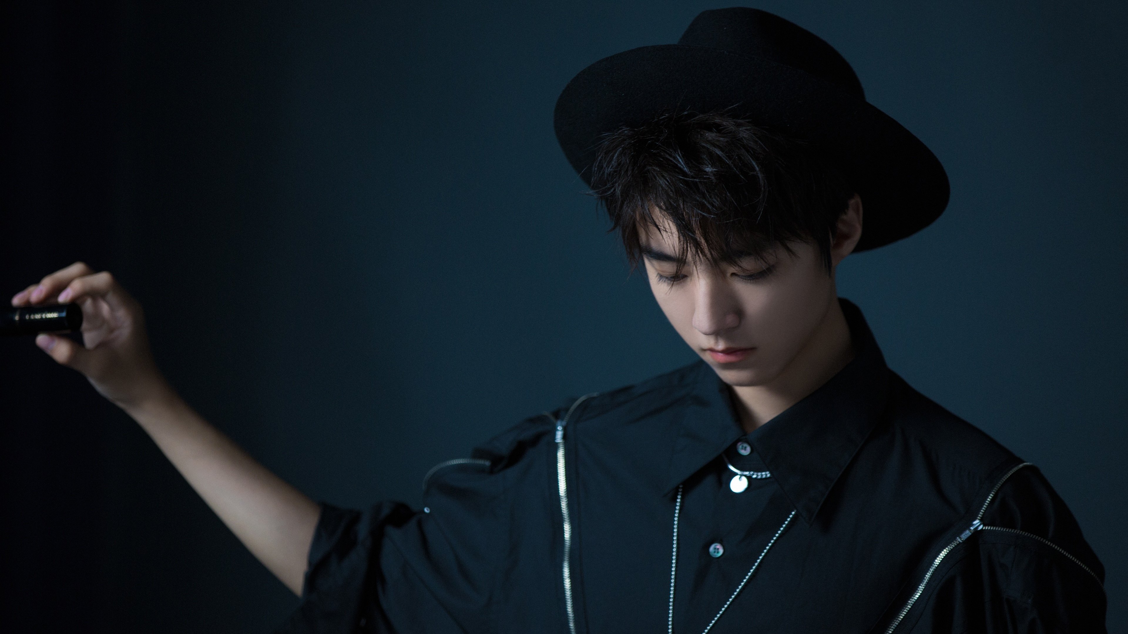 张雨霏强势登顶女子蝶泳桂冠,张雨霏获蝶泳银牌