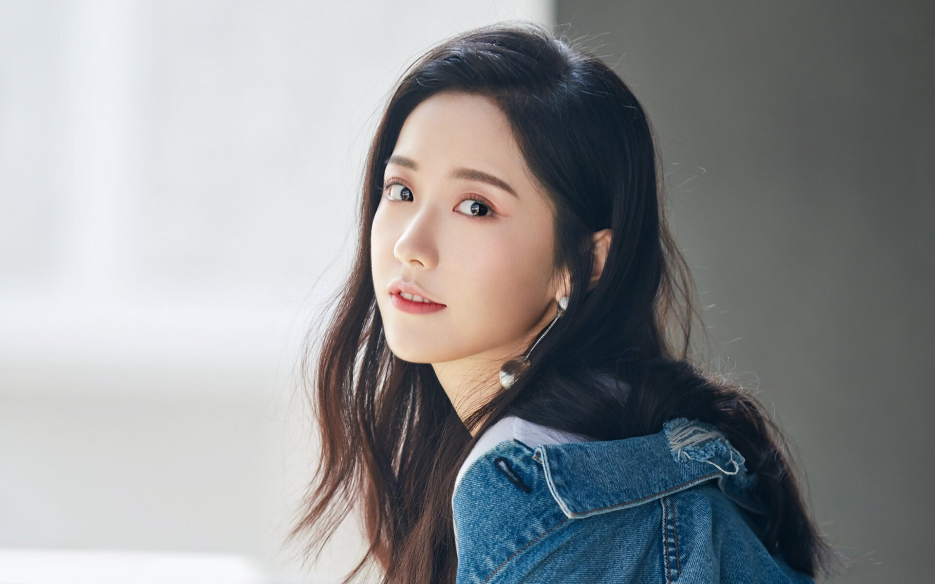 史密斯决赛冲刺惊艳全场，史密斯比赛视频