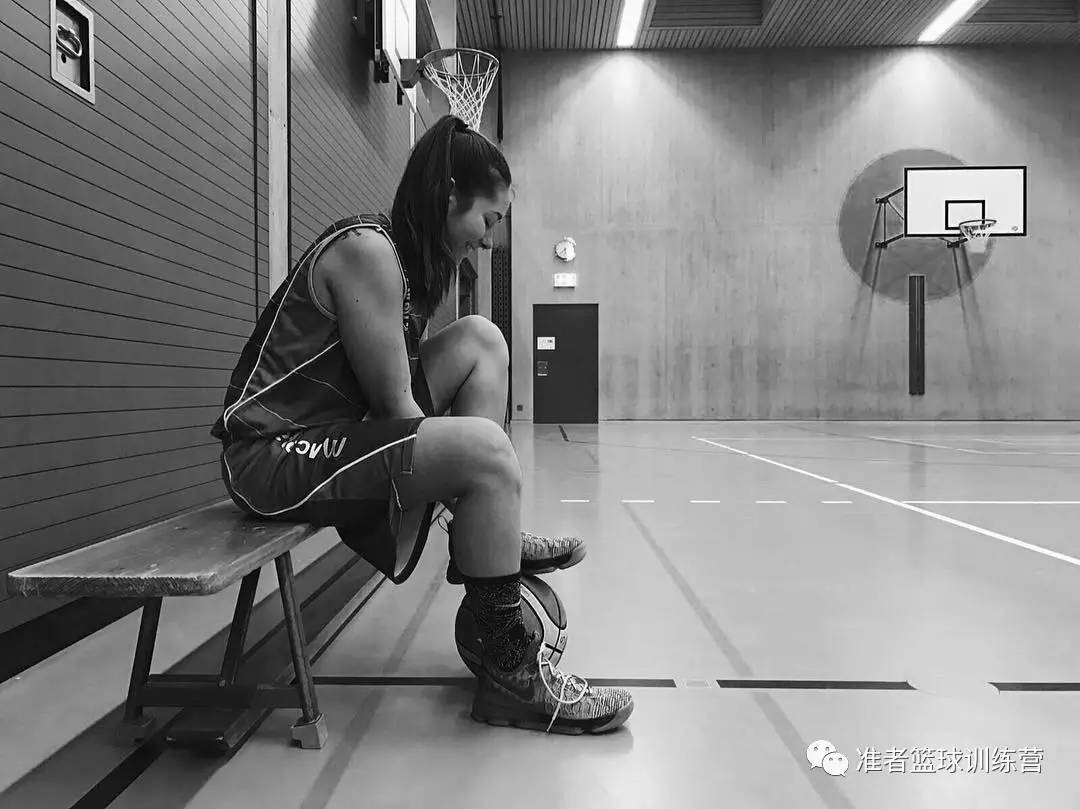 爱游戏体育：篮球自媒体的内容创新：如何提供更优质、更专业的篮球内容？的简单介绍