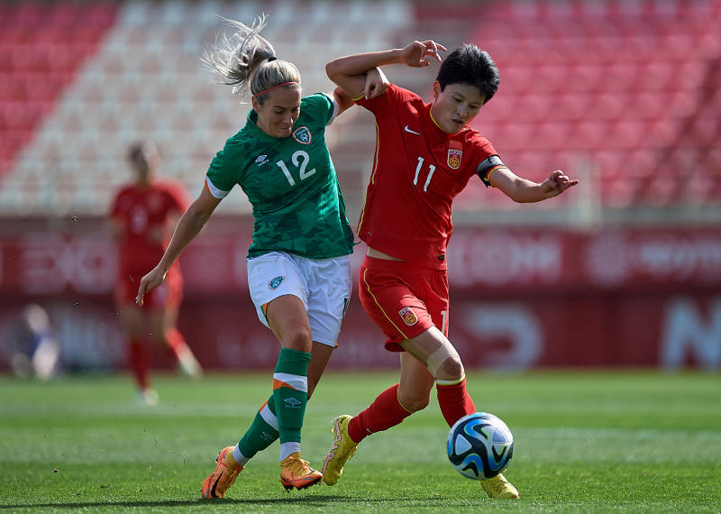 包含爱游戏体育:王珊珊领导力分析：对中国女足的凝聚力与影响力的词条