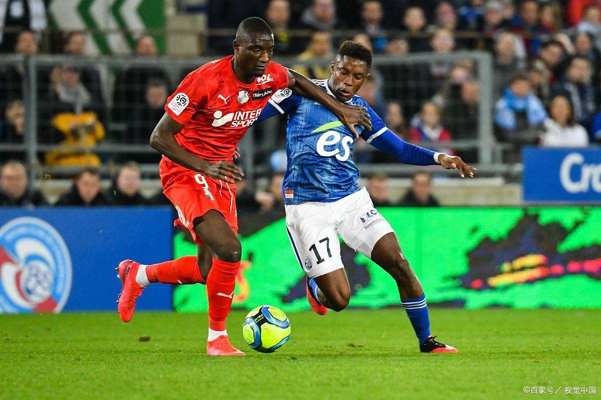 AIYOUXI.COM-包含爱游戏体育:法甲的战术多样性：各球队的独特风格的词条